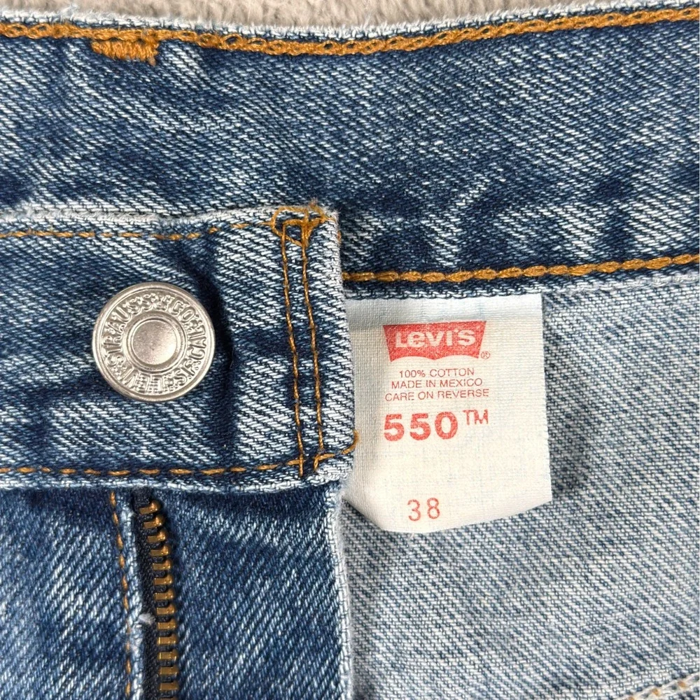 Levis 550 Mens 38 Blue Jean Shorts Medium Wash Denim Red Tab Vintage 90s Y2K